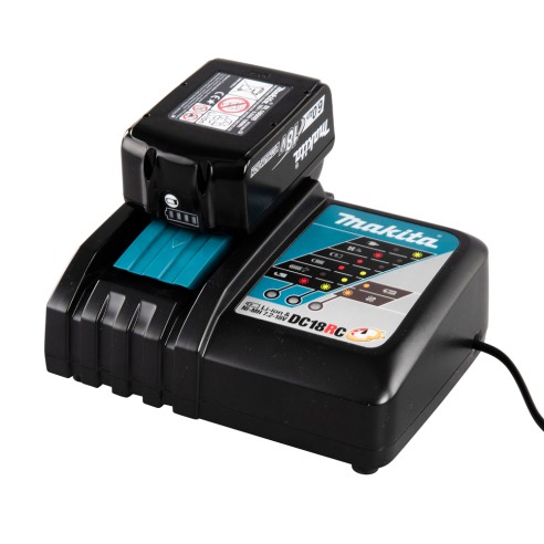 Cargador rápido de baterías 14,4-18V Makita DC18RC - Ventilador de refrigeración, carga en 15-55 min