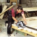 Sierra circular Makita 5103R - 270 mm - 2.100 W - Arranque suave, freno eléctrico