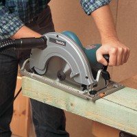 Sierra circular Makita 5903R - 235 mm - 2.000 W - Profundidad de corte 85 mm 2