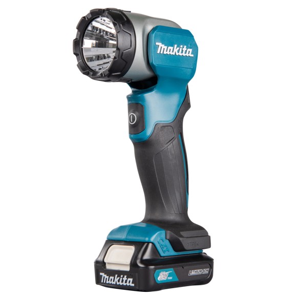 Luz LED portátil Makita DEBML105 - 12Vmax, 5500 lx, 14 h de autonomía, ligera y práctica