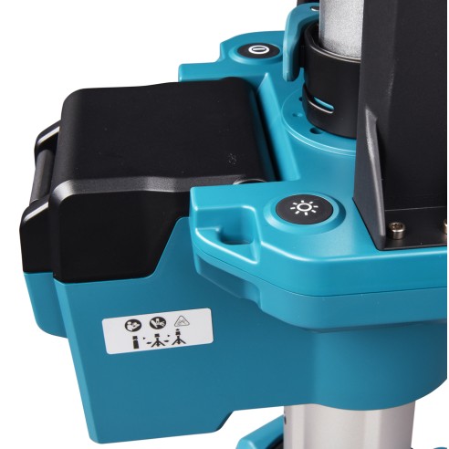 Trípode de iluminación Makita DML814 - 12 LEDs altura regulable, 3000 lúmenes, IP55