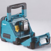 Altavoz Bluetooth Makita DMR200 - IP64, 12Vmax/18V, conexión AUX y USB 2