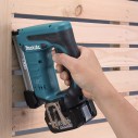 Grapadora LXT® 18V Makita DST221RMJ - Fijación rápida de paneles de MDF - 10-22 mm, 2 baterías 4,0Ah