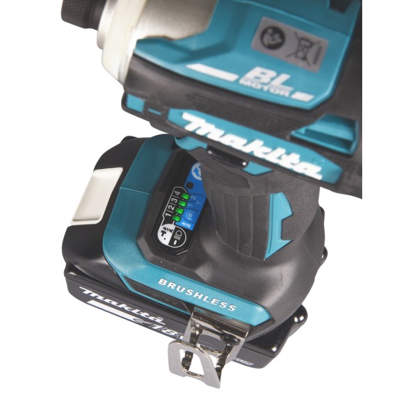 Atornillador de impacto Makita DTD172RTJ - 18V, 180 Nm, motor sin escobillas, 2 baterías de 5Ah Atornillador de impacto Makita DTD172RTJ - 18V, 180 Nm, motor sin escobillas, 2 baterías de 5Ah