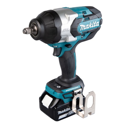 Llave de impacto Makita DTW1002RTJ - 18V, 1200 Nm, motor sin escobillas, 2 baterías 5Ah