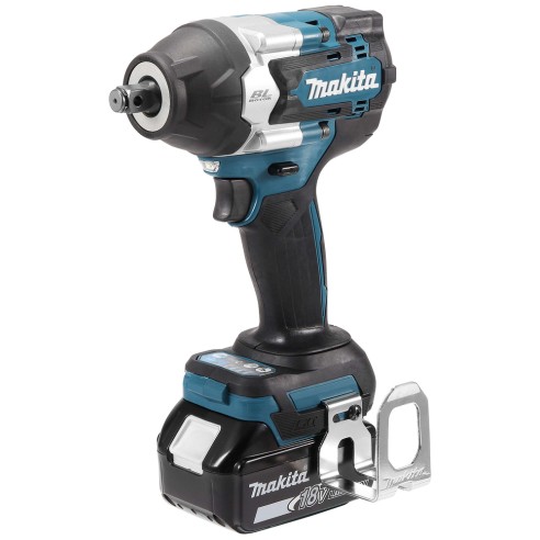 Llave de impacto 1/2" Makita DTW700RTJ - 700 Nm, 18V, motor sin escobillas, 3 modos automáticos