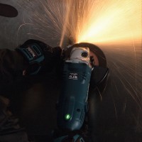 Amoladora Makita GA6021C - 150 mm - 1.450 W - Sistema antivibración AVT 2