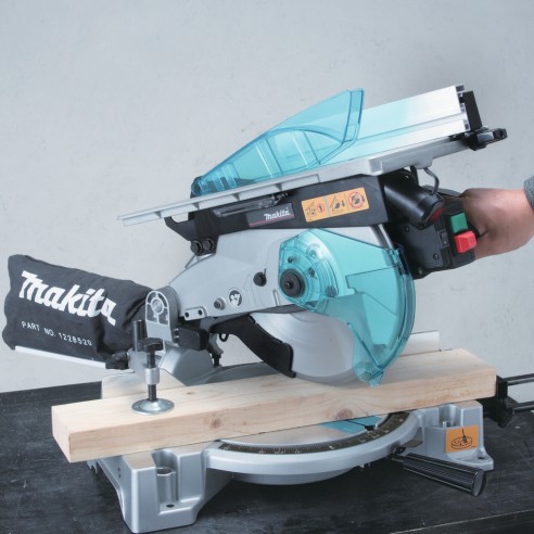 Ingletadora con mesa Makita LH1040F - 1650 W, hoja de 260 mm, luz LED integrada