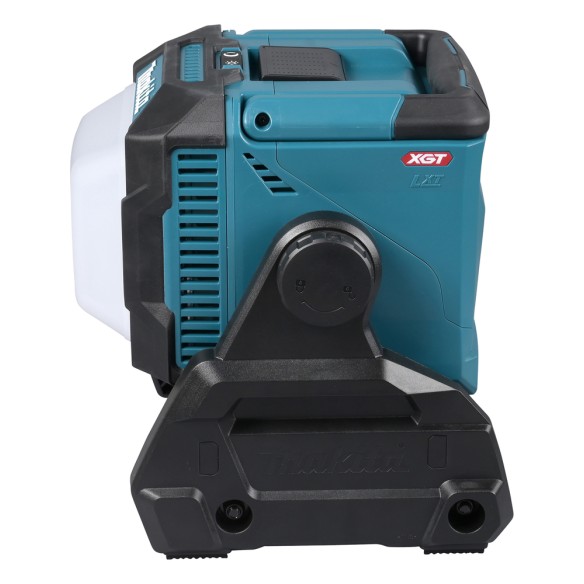 Foco de trabajo LED Makita ML005GX - 40Vmáx - 3600 lúmenes - IP65 resistente al agua Foco de trabajo LED Makita ML005GX - 40Vmáx - 3600 lúmenes - IP65 resistente al agua