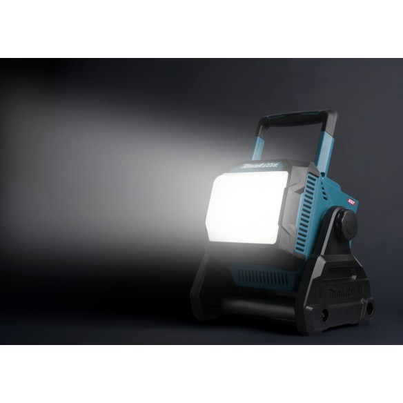 Foco de trabajo LED Makita ML005GX - 40Vmáx - 3600 lúmenes - IP65 resistente al agua Foco de trabajo LED Makita ML005GX - 40Vmáx - 3600 lúmenes - IP65 resistente al agua