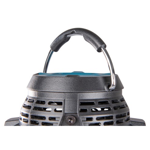 Lámpara de camping Makita MR010G - 40Vmax, 1000 lx, Bluetooth y radio FM, resistente al agua