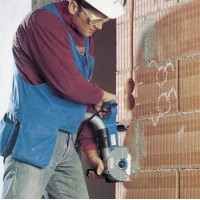 Rozadora Makita SG150 - 1800 W, corte preciso en hormigón y ladrillos, ancho ajustable 7-35 mm 2