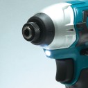 Atornillador de impacto Makita TD110DSAE - 12V, 110 Nm, luz LED, tamaño compacto