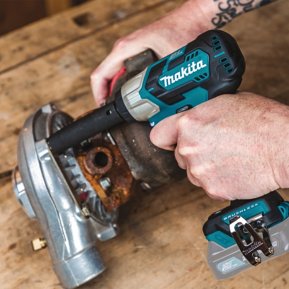 Llave de impacto Makita TW161DSAJ 12V - 165 Nm - Compacta y ligera con luz LED Llave de impacto Makita TW161DSAJ 12V - 165 Nm - Compacta y ligera con luz LED