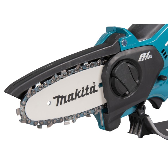 Sierra de poda Makita UC100DWA 12V - Compacta y ligera, freno eléctrico, 8,0 m/s