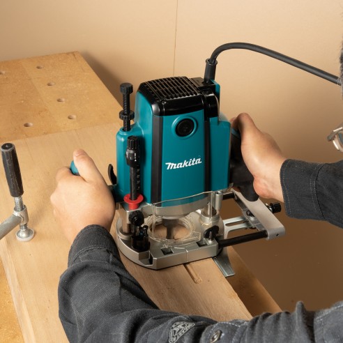 Fresadora de superficie Makita RP1802 - 1850 W, ajuste de profundidad, arranque suave
