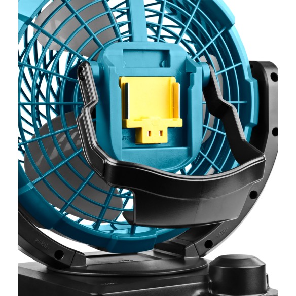 Ventilador a batería Makita DCF102Z - Compacto 14,4/18V con 3 velocidades y acción pendular - Sin batería ni cargador Ventilador a batería Makita DCF102Z - Compacto 14,4/18V con 3 velocidades y acción pendular - Sin batería ni cargador