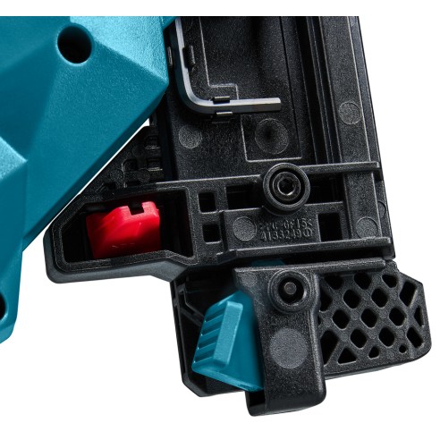 Clavadora neumática a batería Makita FN001GZ - 40Vmax - Luz LED integrada - Sin batería ni cargador ni maletín