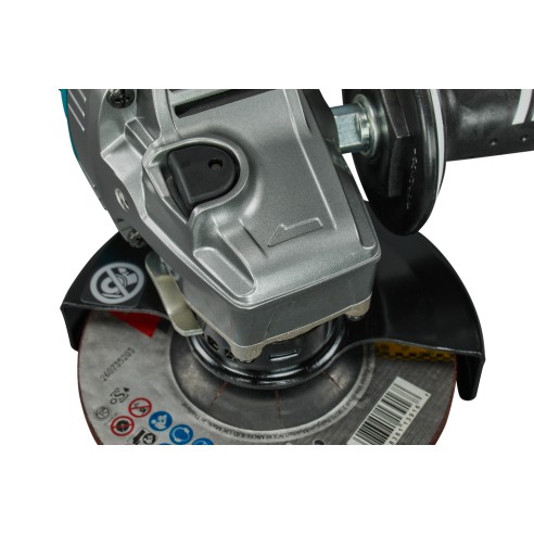 Miniamoladora Makita GA050GZ - 125 mm - 40Vmax - Freno eléctrico y motor sin escobillas - Sin batería ni cargador ni maletín