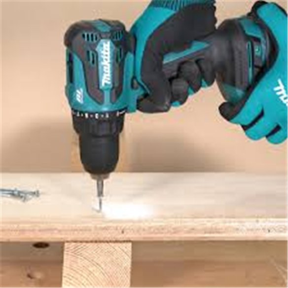 Taladro Atornillador Makita DDF490WVE | 18V Brushless 65 Nm + 2x 2,0Ah + DCB18WA + Maletín PVC