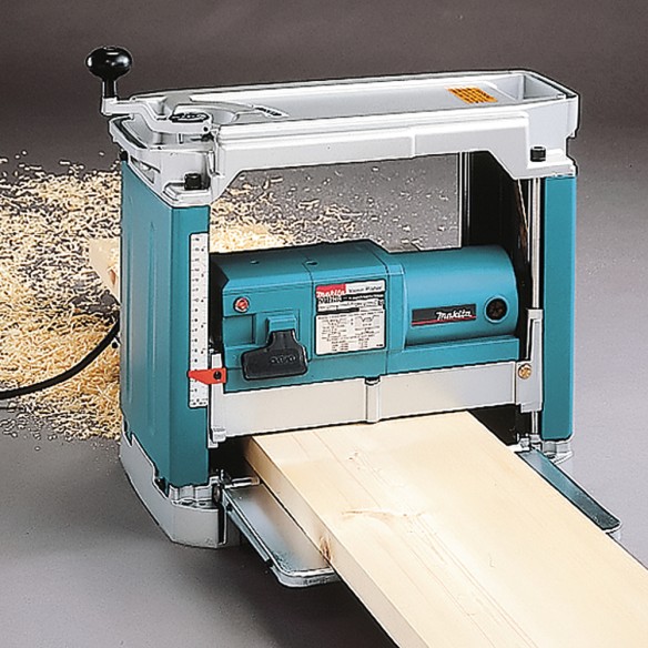 Rabot électrique Makita 2012NB - 1.650 W - Largeur 304 mm - Compact et portable