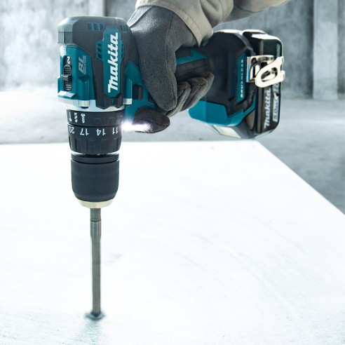 Perceuse combinée Makita DHP487RAJ 18V - 40 Nm - Moteur sans balais - Lumière LED intégrée