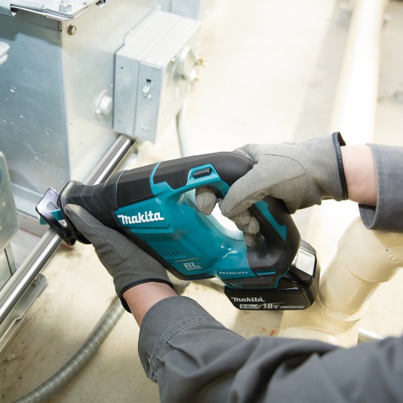 Scie sabre Makita DJR188RTJ 18V - Compacte, sans balais, 3000 SPM, lumière LED incluse
