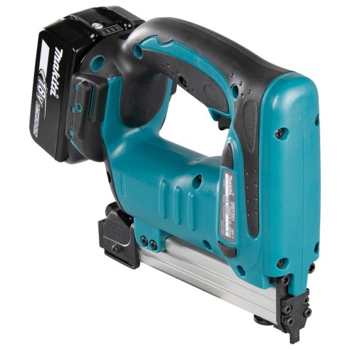 Agrafeuse LXT® 18V Makita DST221RMJ - Fixation rapide de panneaux MDF - 10-22 mm, 2 batteries 4,0Ah
