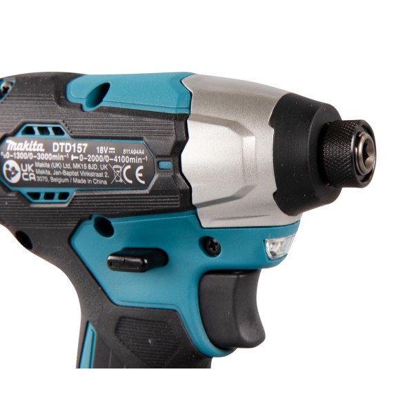 Visseuse à chocs Makita DTD157RTJ - 18V - 140 Nm - Moteur sans balais - Lumière LED