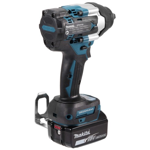 Clé à chocs 1/2" Makita DTW700RTJ - 700 Nm, 18V, moteur sans balais, 3 modes automatiques