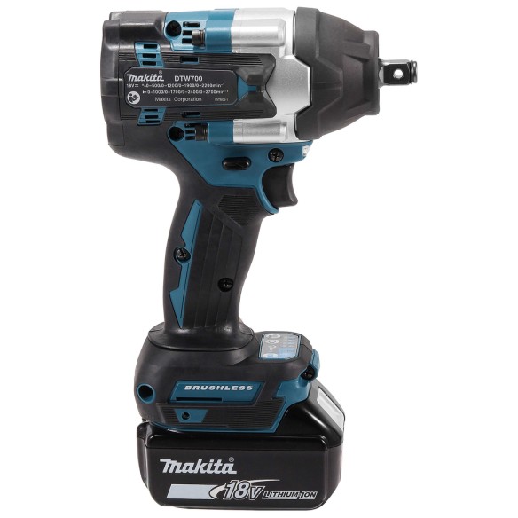 Clé à chocs 1/2" Makita DTW700RTJ - 700 Nm, 18V, moteur sans balais, 3 modes automatiques