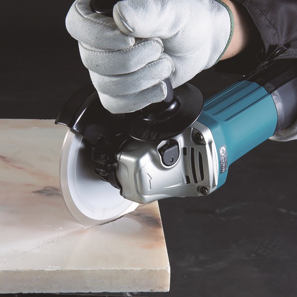 Meuleuse Makita GA5030R - 125 mm - 720 W - fonction anti-redémarrage, démarrage en douceur