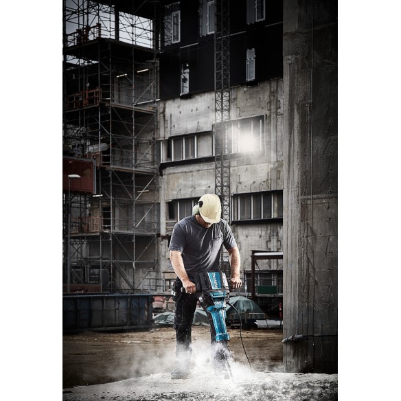 Marteau démolisseur Makita HM1812 - 2000 W, 72,8 J, système anti-vibrations, 5 m de câble