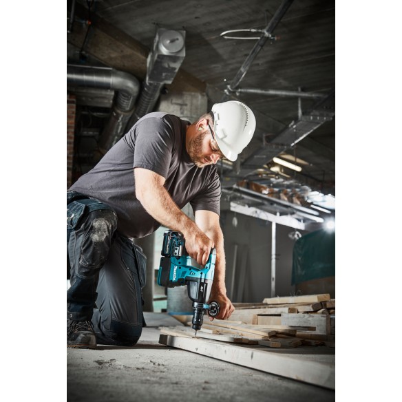 Marteau léger Makita HR002GM202 40Vmax - SDS-Plus, 2,9 J, technologie antivibrations AVT