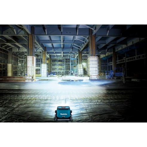 Projecteur de travail Makita ML009GX 18V/40V - 96 LEDs - IP65 - 10 000 lumens - Design compact