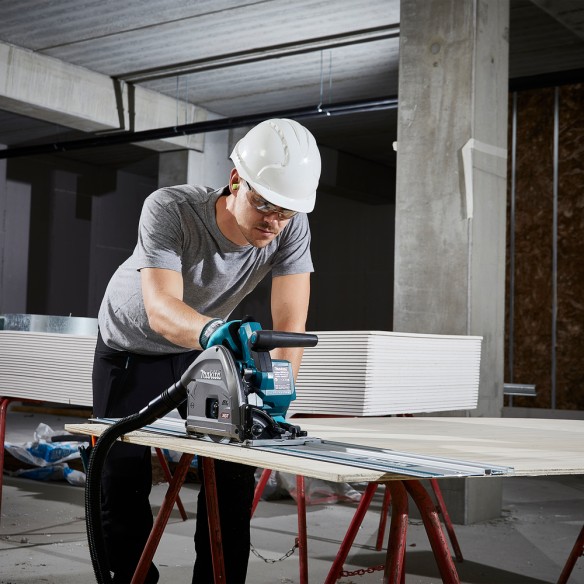 Scie d'incision sans-fil Makita SP001GZ03 - 40Vmax, 165 mm, moteur sans balais - Sans batteries ni chargeur ni Coffret