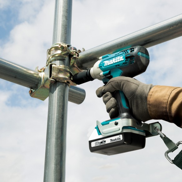 Clé à chocs 18V Makita TW202D001 - 200 Nm, frein électrique et éclairage LED intégré