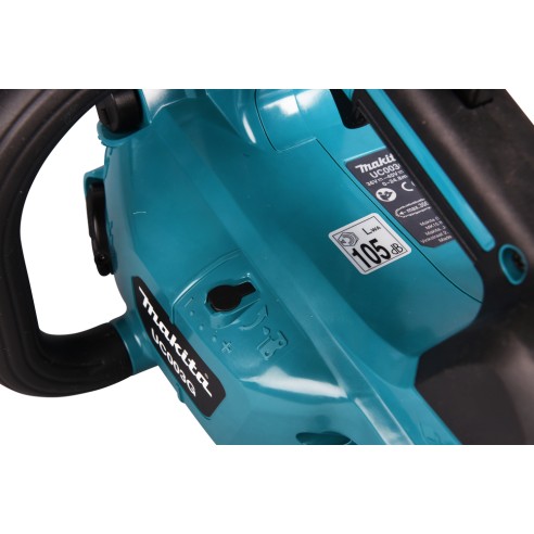 Tronçonneuse Makita UC003GM101 - 40Vmax, 24,8 m/s, compacte et légère, résistance à l'eau