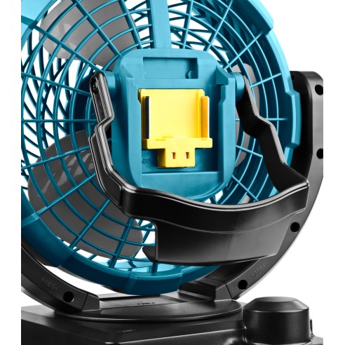 Ventilateur à batterie Makita DCF102Z - Compact 14,4/18V avec 3 vitesses et action oscillante - Sans batterie ni chargeur