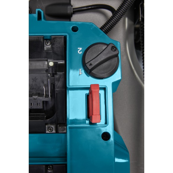 Tondeuse à gazon sans fil Makita DLM536Z - 53 cm - 36V (18V x2) - Traction et carter en acier - 60 L - Sans batteries ni chargeu