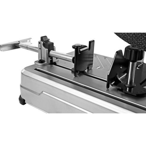 Tronçonneuse pour métal Makita DLW140Z - 36V (18V x2) - Coupe précise et sécurisée - moteur sans balais - Sans batterie ni charg