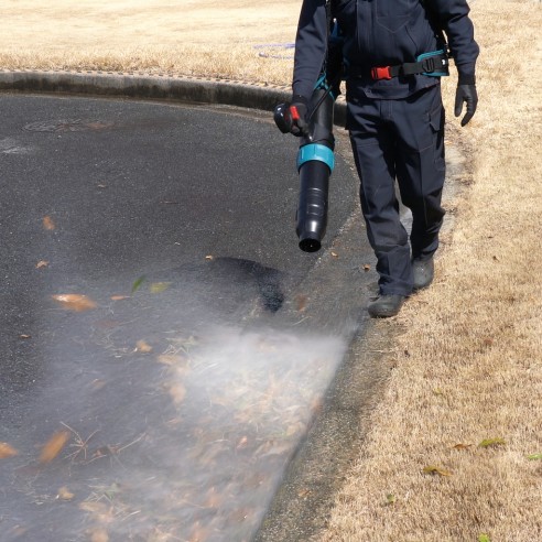 Souffleur à dos Makita UB004CZ - 36V (18V x2) - Moteur sans balais, vitesse variable - Sans batterie ni chargeur