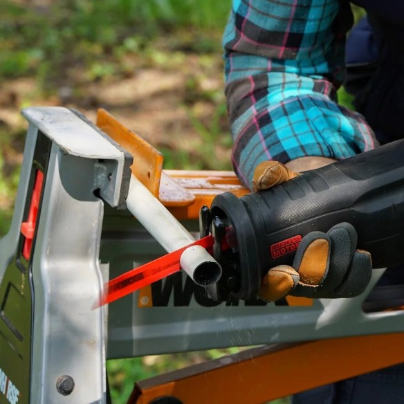 Scie sabre Brushless 20V Worx | PowerShare | WX516.9 - Sans batterie ni chargeur | Moteur sans balais, patin pivotant ajustable