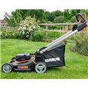 Tondeuse à gazon à batterie avec traction Worx WG749E - 46 cm - 40V (2x20V) - Inclut 2 batteries 4Ah et chargeur double