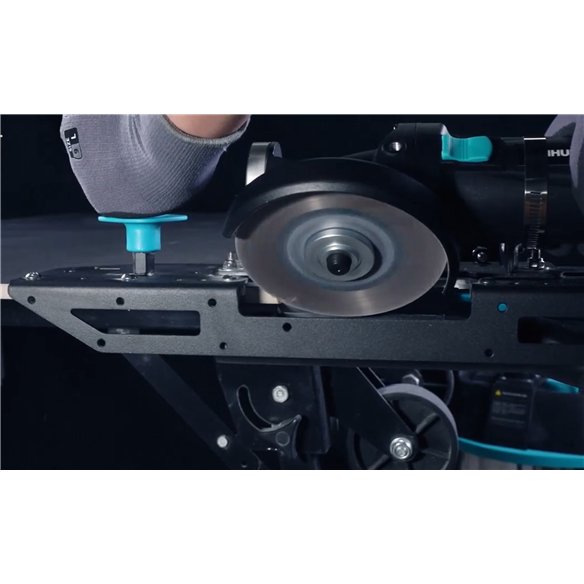 Scie à onglets pour carrelages | Système pour réaliser des onglets sur carrelages | Meuleuse incluse