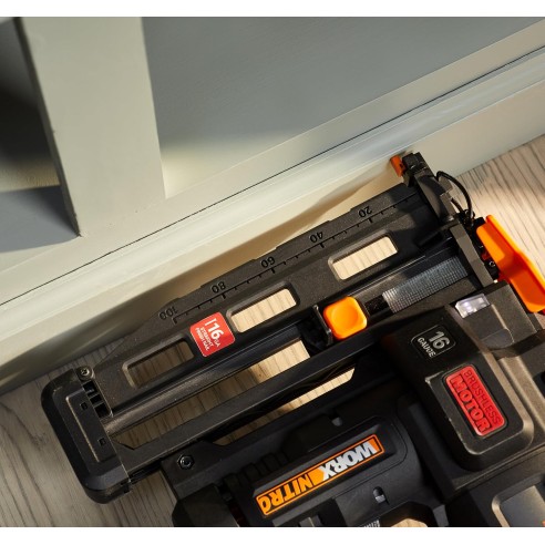 Cloueur à batterie Worx WX841 Nitro - Jusqu'à 64 mm dans le bois | Avec Batterie 20V 2,0Ah et Chargeur