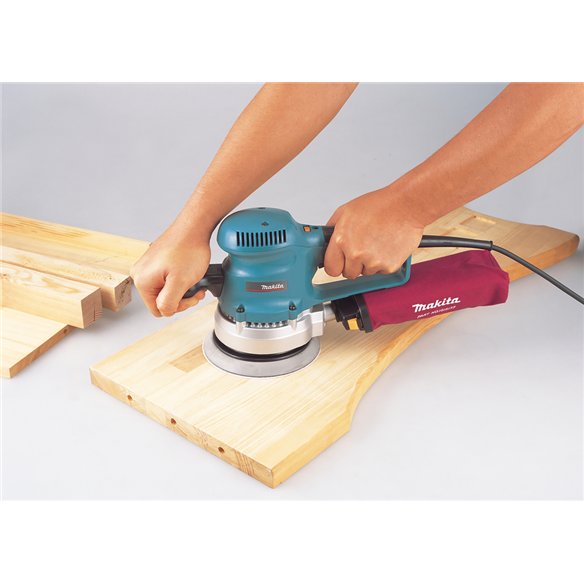 Ponceuse excentrique Makita BO6030 | 150 mm | 310 W | Variateur de vitesse + extraction des poussières