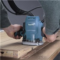 Défonceuse Makita M3601B | 900 W | 6/8 mm | Plongée 0 - 35 mm 2