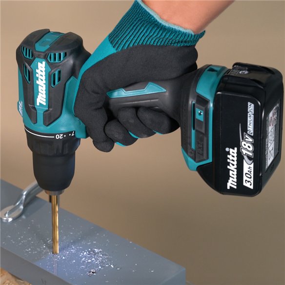 Perceuse Visseuse Makita DDF490WVE | 18V Brushless 65 Nm + 2x 2,0Ah + DCB18WA + Coffret PVC