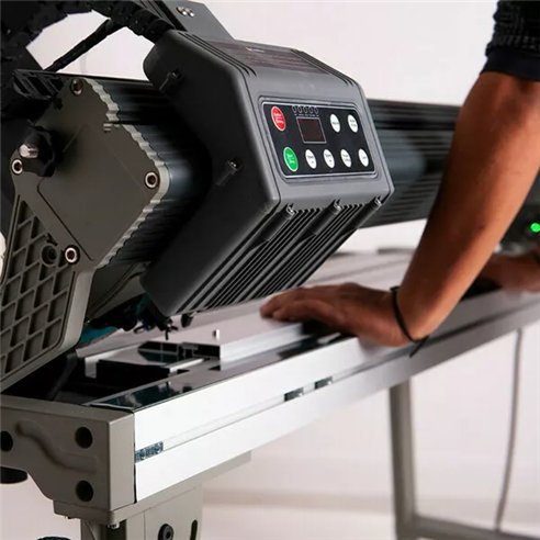 Machine de Coupe Électrique Automatique BIHUI TCSA1600 | 1600 mm | 3000 W | Coupe 30 mm